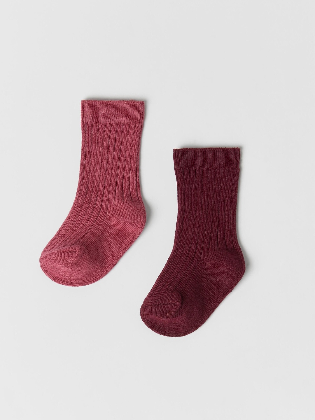 

ZARA Kids-Unisex Pink Socks