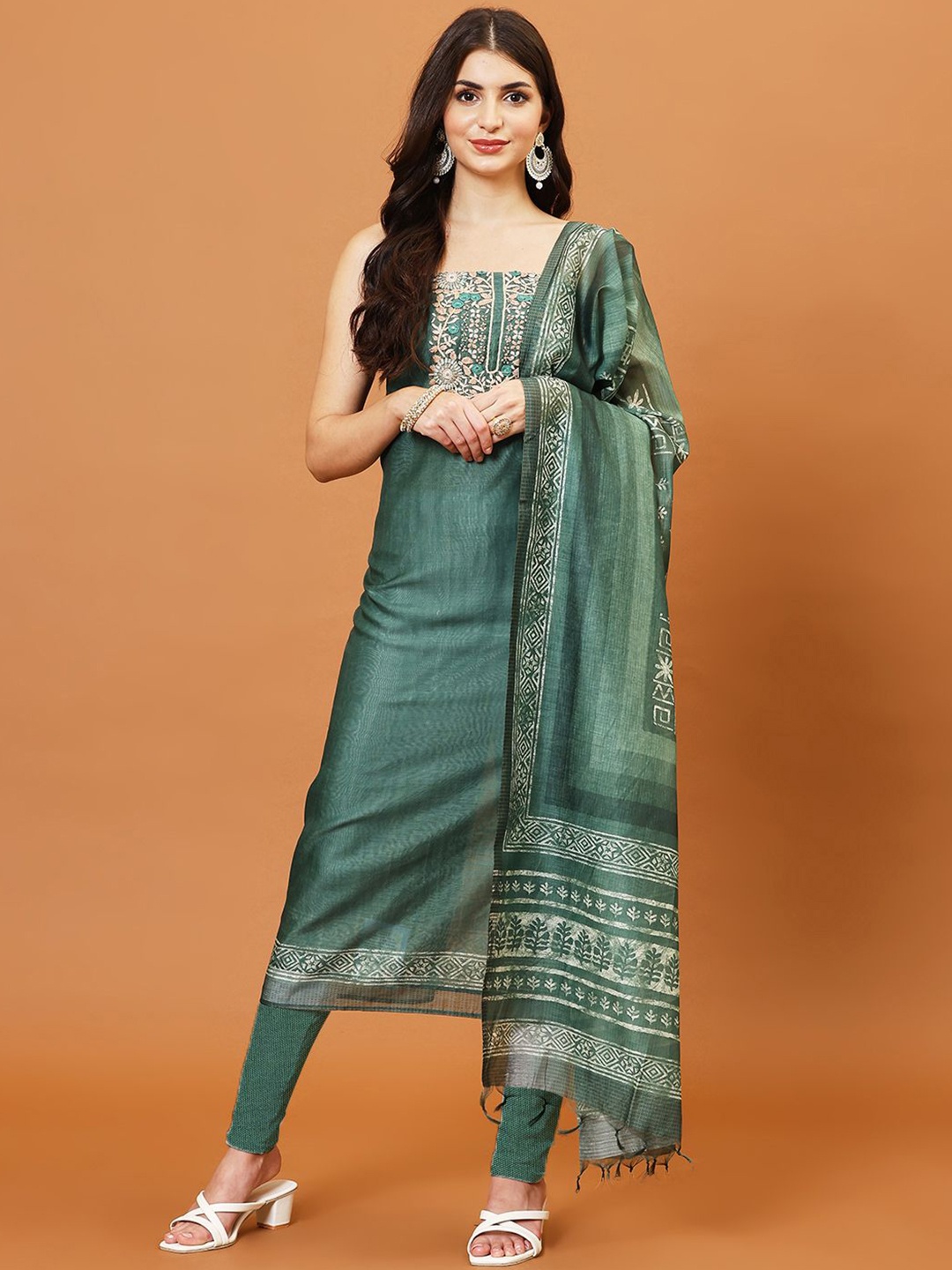 

Meena Bazaar Floral Embroidered Unstitched Dress Material, Green