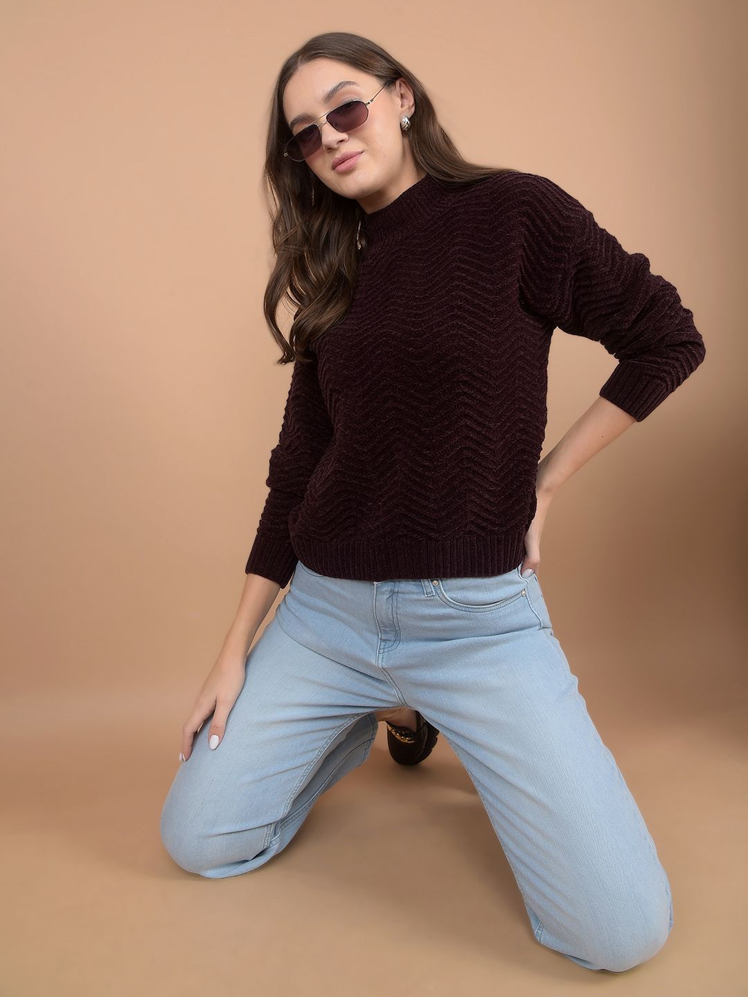 

Crimsoune Club Women Self Design Pullover Sweater, Maroon