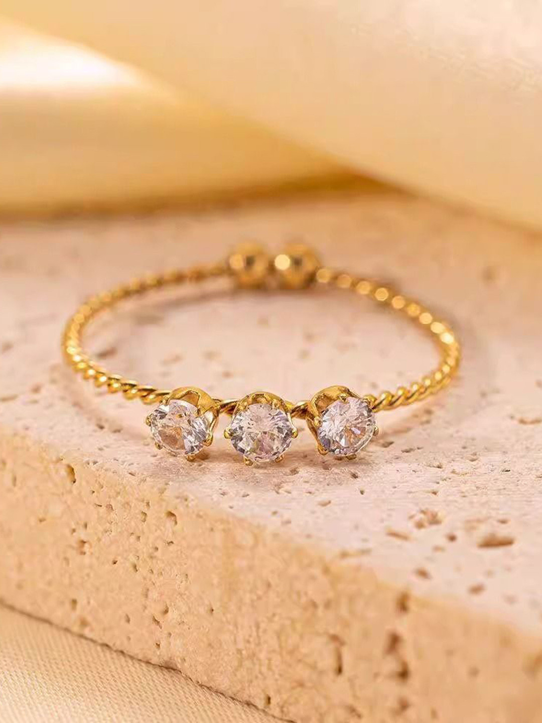 

MYKI Splendid Stainless Steel Gold-Plated Adjustable Finger Ring