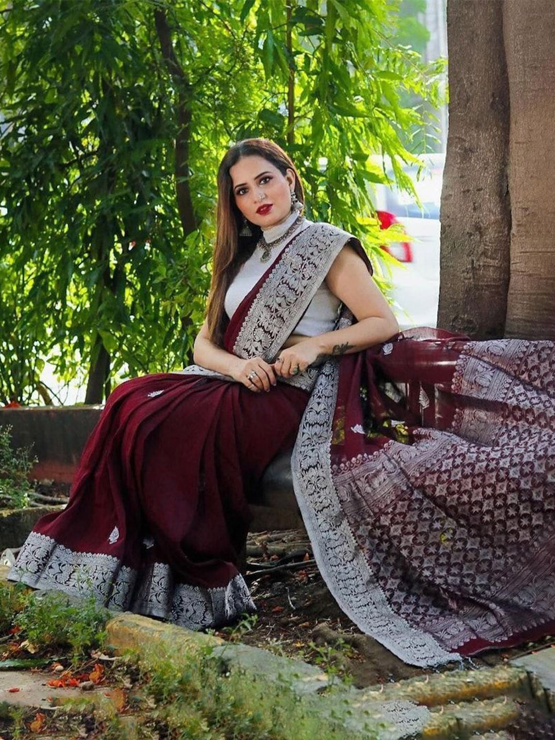 

Visit Wear Woven Design Zari Pure Silk Banarasi Saree, Maroon