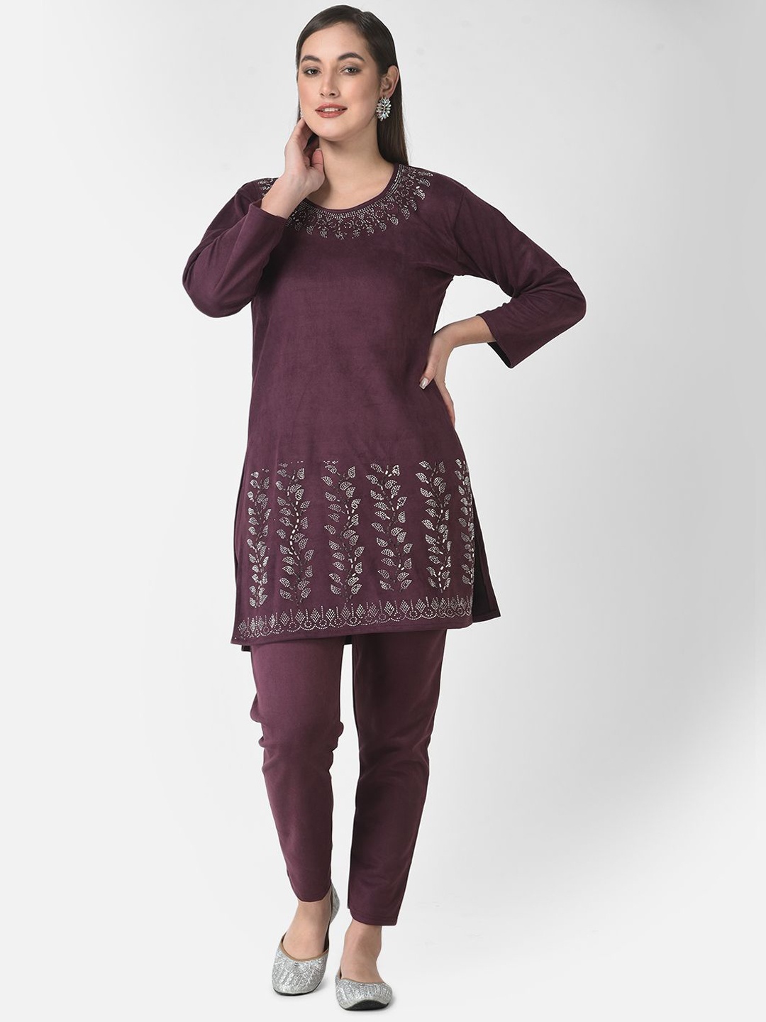 

FNOCKS Floral Embroidered A-Line Kurti With Palazzos, Burgundy