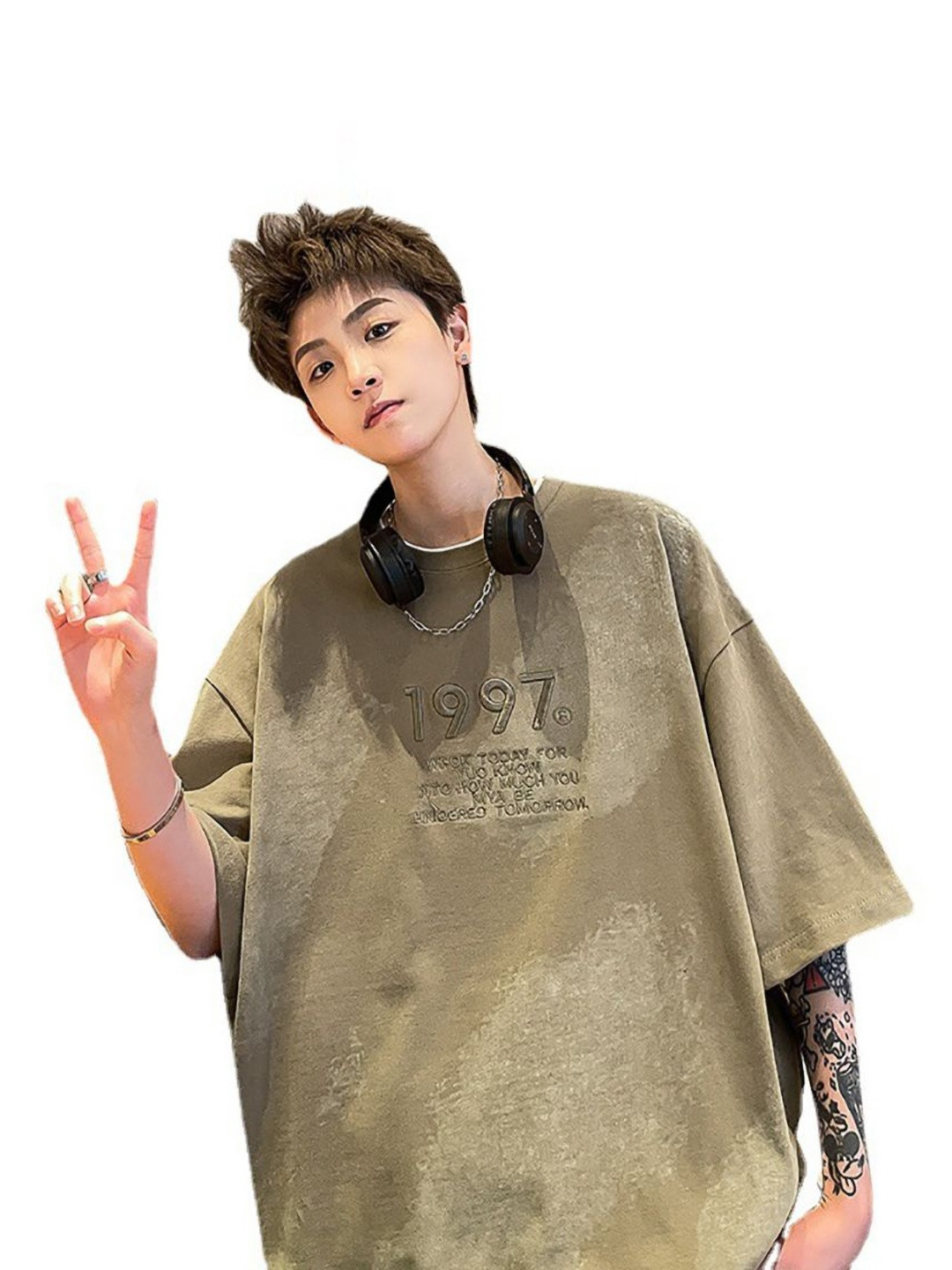

StyleCast x Revolte Men Printed T-shirt, Brown