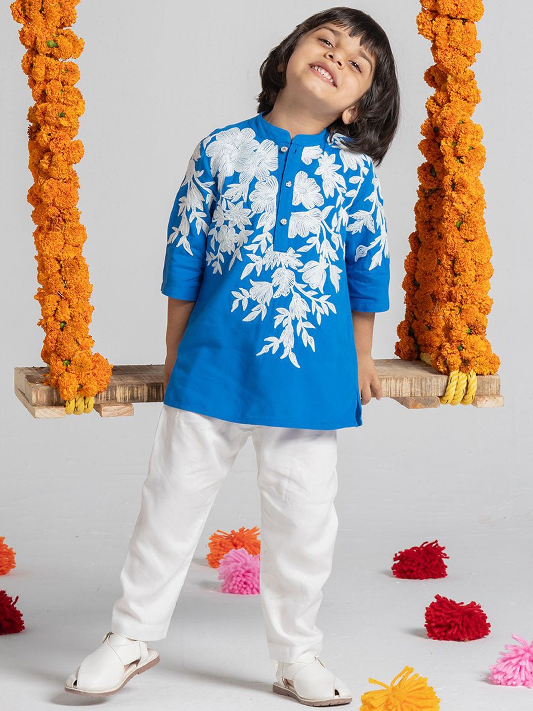 

SPUNKIES Boys Floral Embroidered Straight Kurta with Pyjamas, Blue