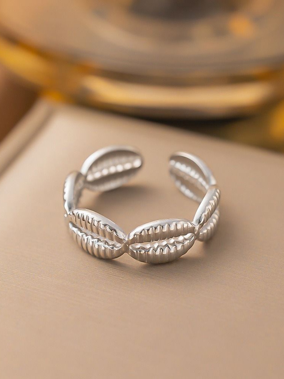 

MYKI Silver-Plated Stainless Steel Finger Ring