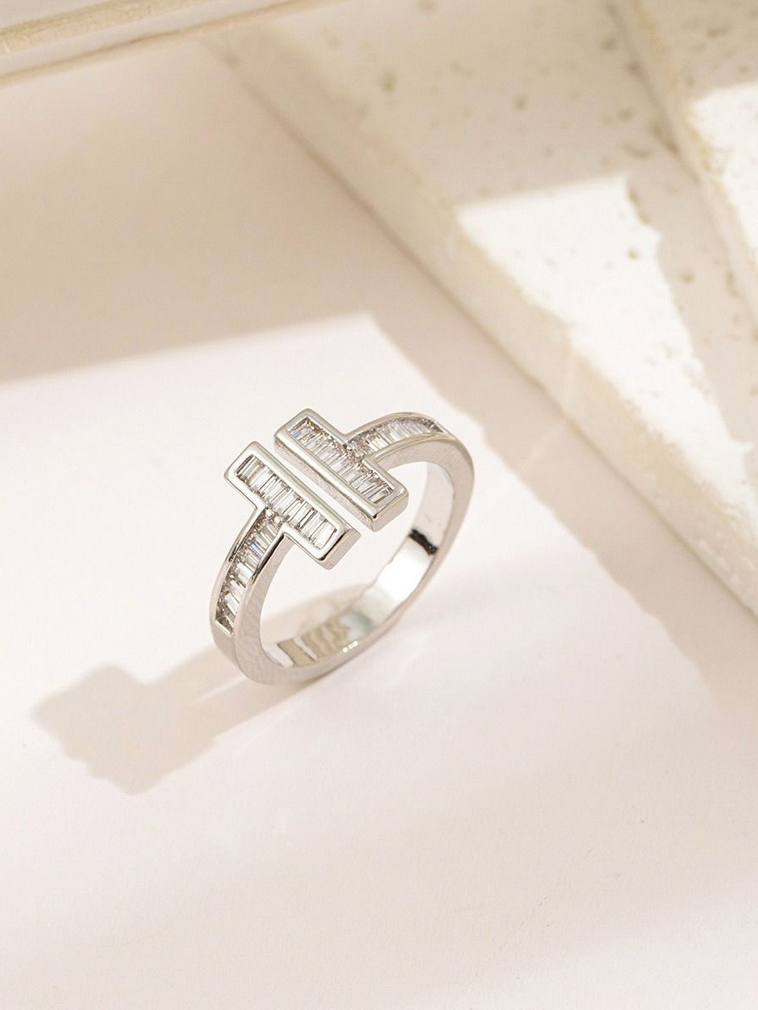 

MYKI Silver-Plated Stainless Steel Stone Studded Finger Ring