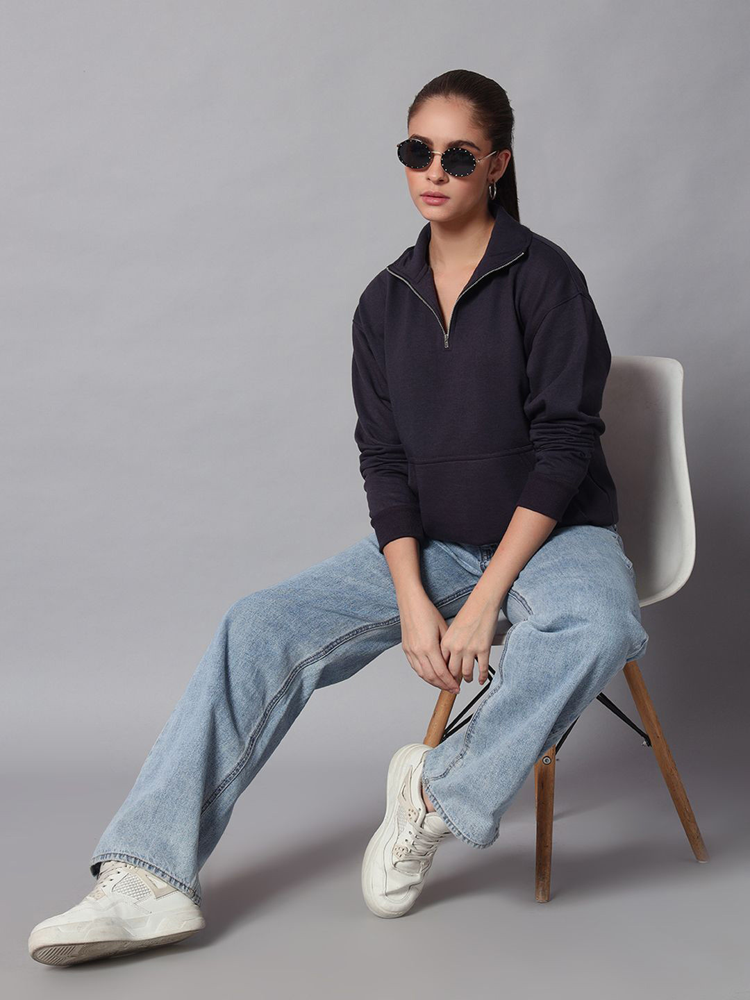 

Obaan Women Solid Sweatshirt, Charcoal