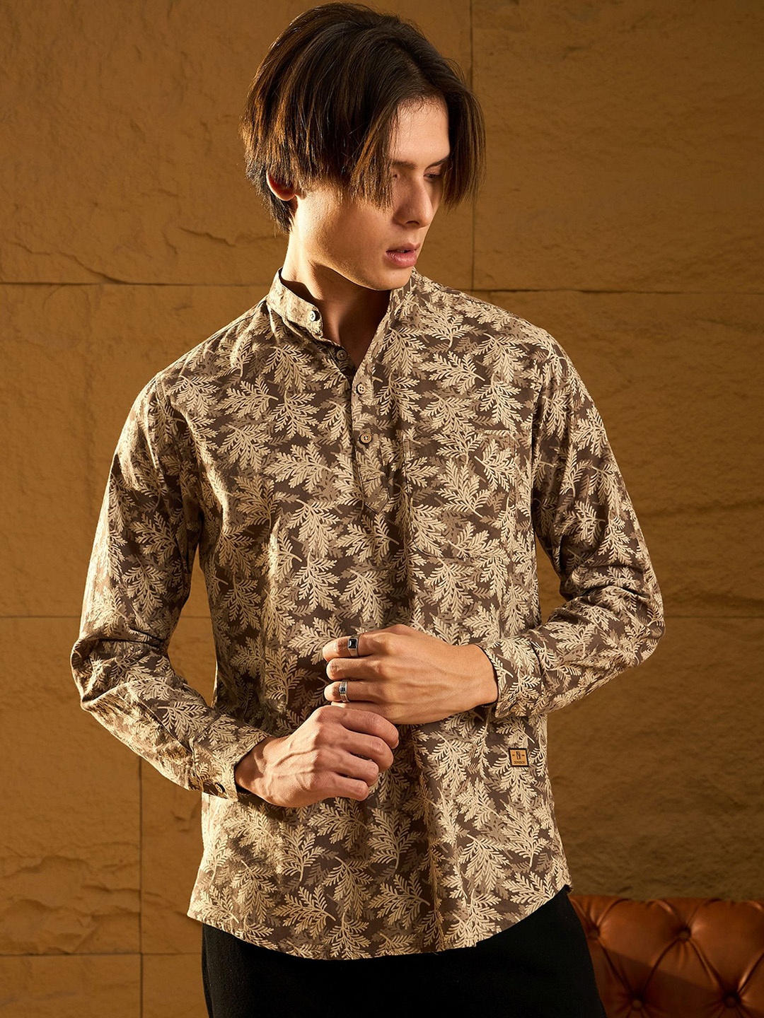 

DENNISON Floral Block Printed Mandarin Collar Cotton Short Kurta, Grey