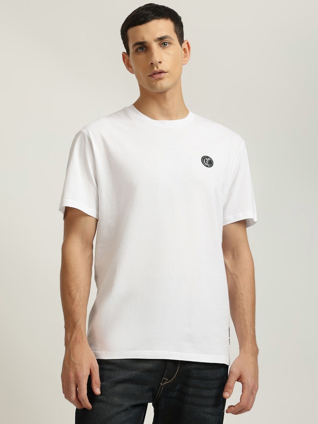 

Just Cavalli Men Solid Round Neck Cotton T-shirt, White