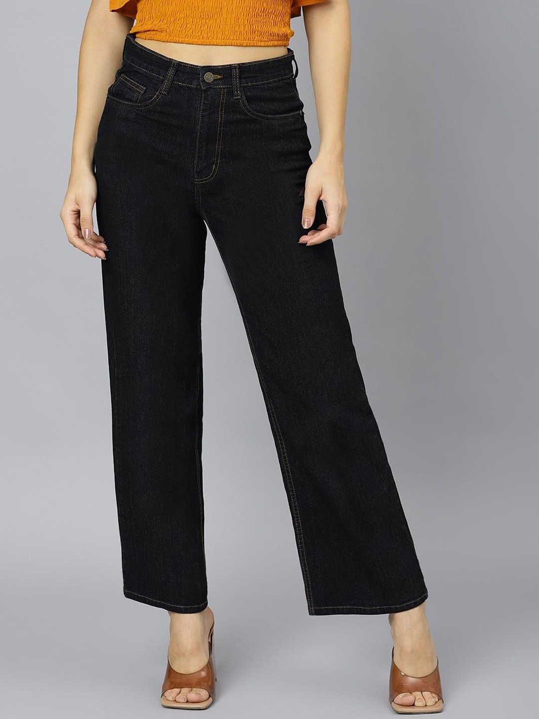 

The Roadster Lifestyle Co Women Clean Look High-Rise Flared Stretchable Jeans, Black