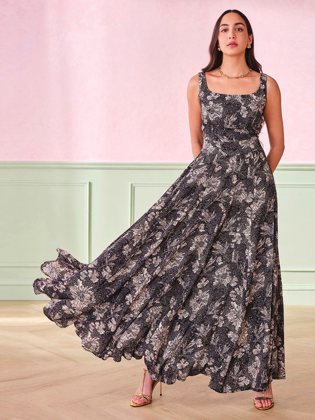 

AND Women Floral Printed Maxi Dress, Black