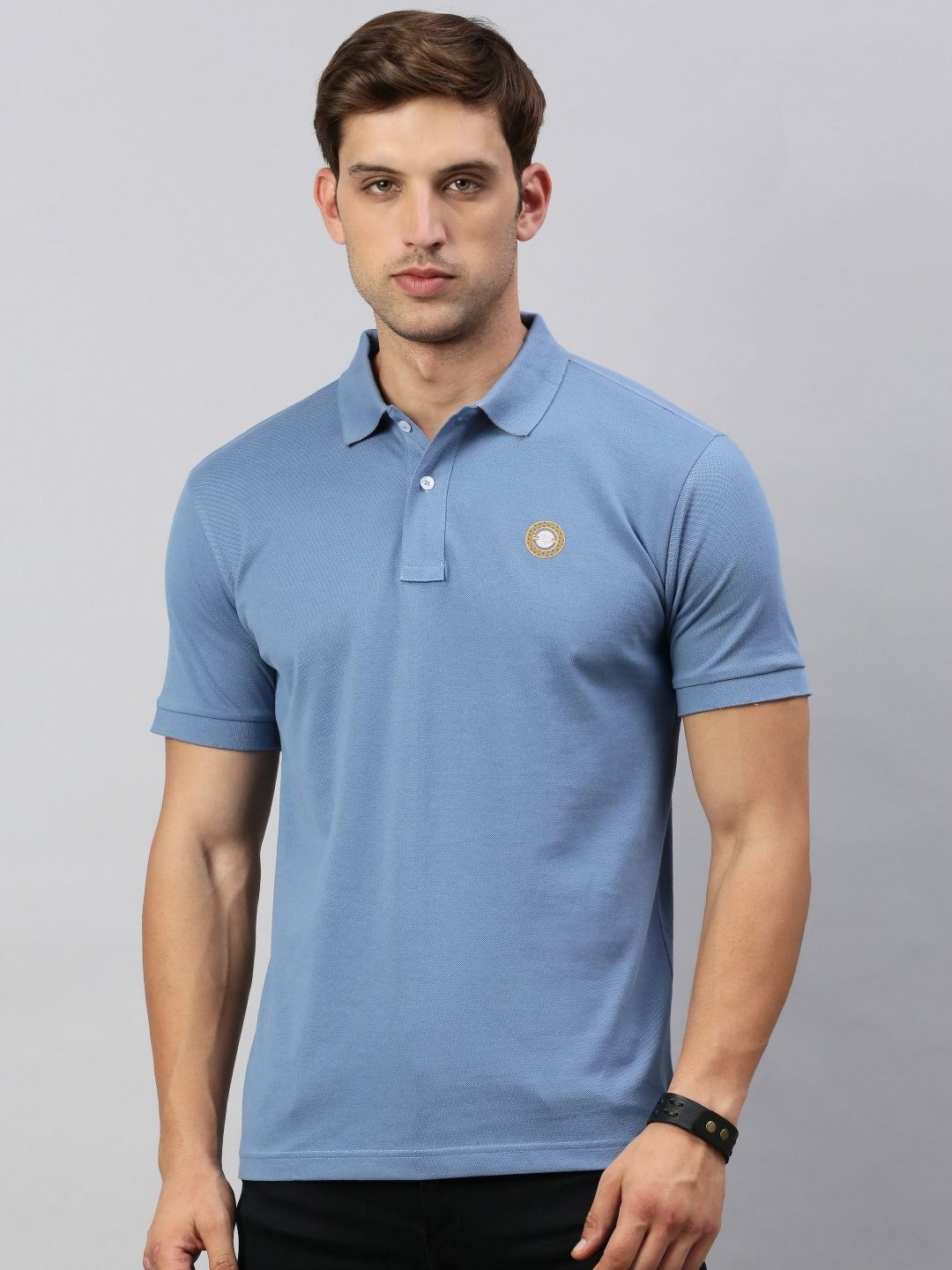 

Classic Polo Men Solid Polo Collar Cotton T-shirt, Blue