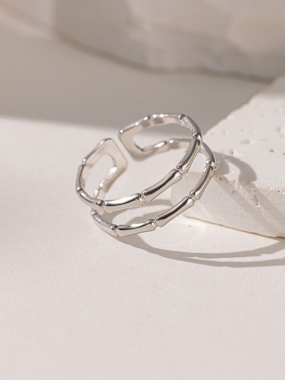 

MYKI Stainless Steel Silver-Plated Finger Ring