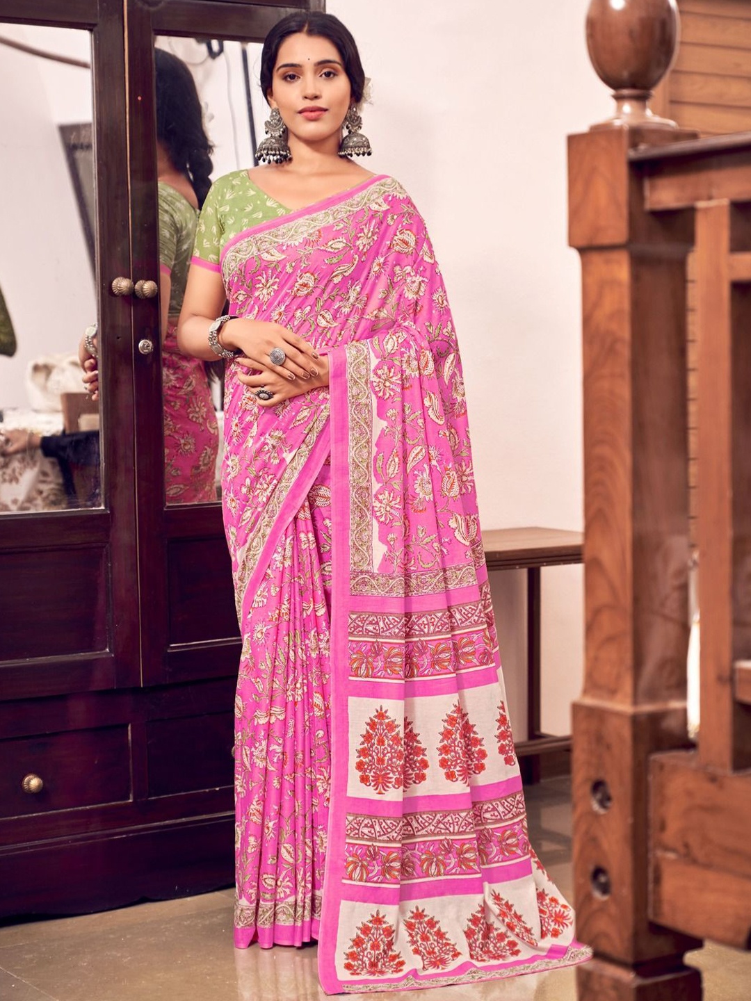 

Anouk Ethnic Motifs Pure Cotton Bagru Saree, Pink