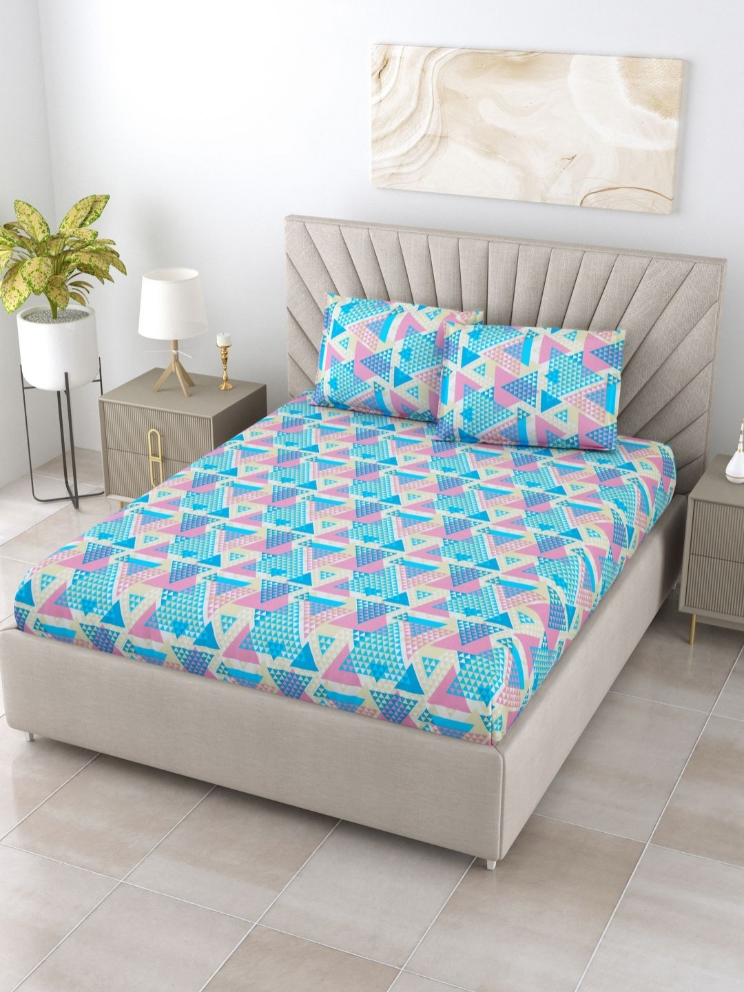 

BOMBAY DYEING Blue & Pink Floral 144 TC Cotton King Bedsheet Set-2.74 m x 2.74 m