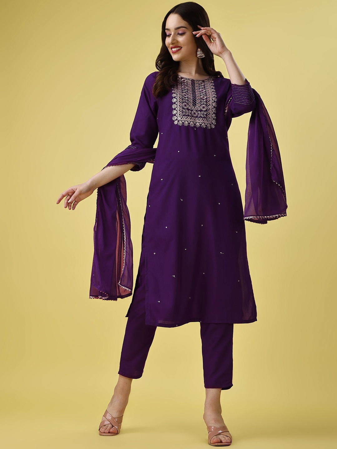 

Anouk Purple Floral Embroidered Round Neck Regular Kurta With Trouser With Dupatta