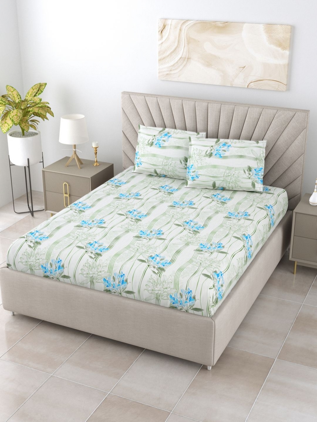 

BOMBAY DYEING White & Olive Green Floral 144 TC Cotton King Bedsheet Set-2.74 m x 2.74 m