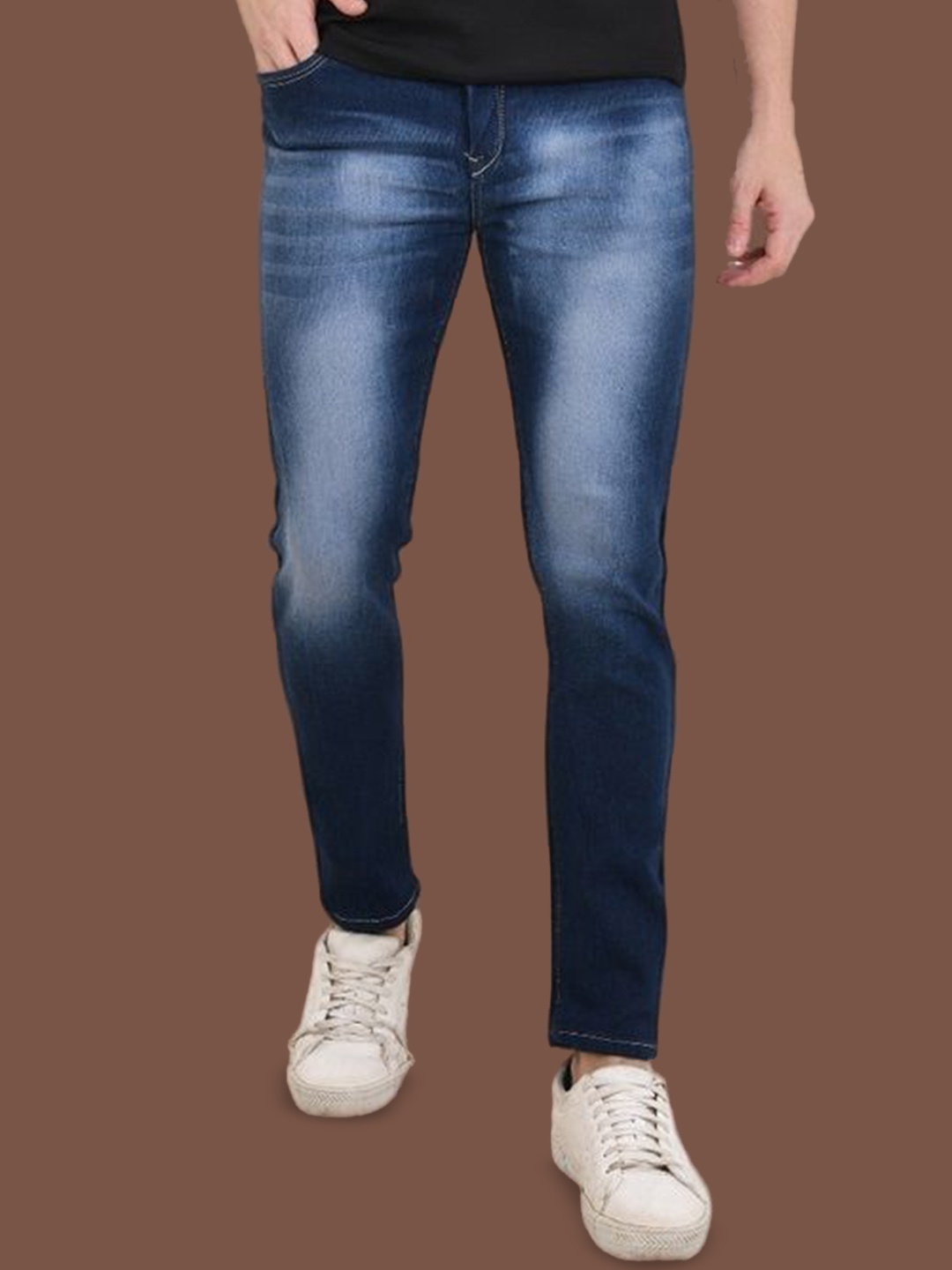 

LINARIA Men Classic Tapered Fit Low Distress Heavy Fade Jeans, Blue