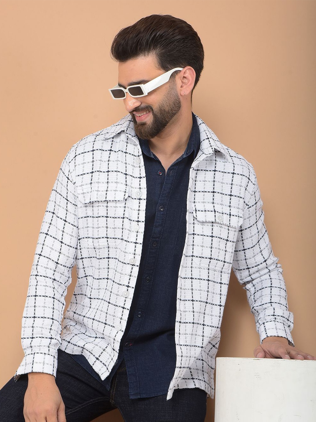 

Crimsoune Club Men Classic Spread Collar Checked Cotton Slim Fit Casual Shirt, White