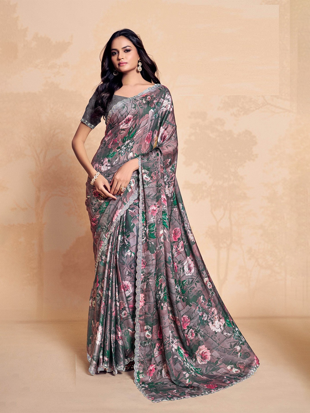 

MAHALASA Floral Printed Sequinned Satin Saree, Green