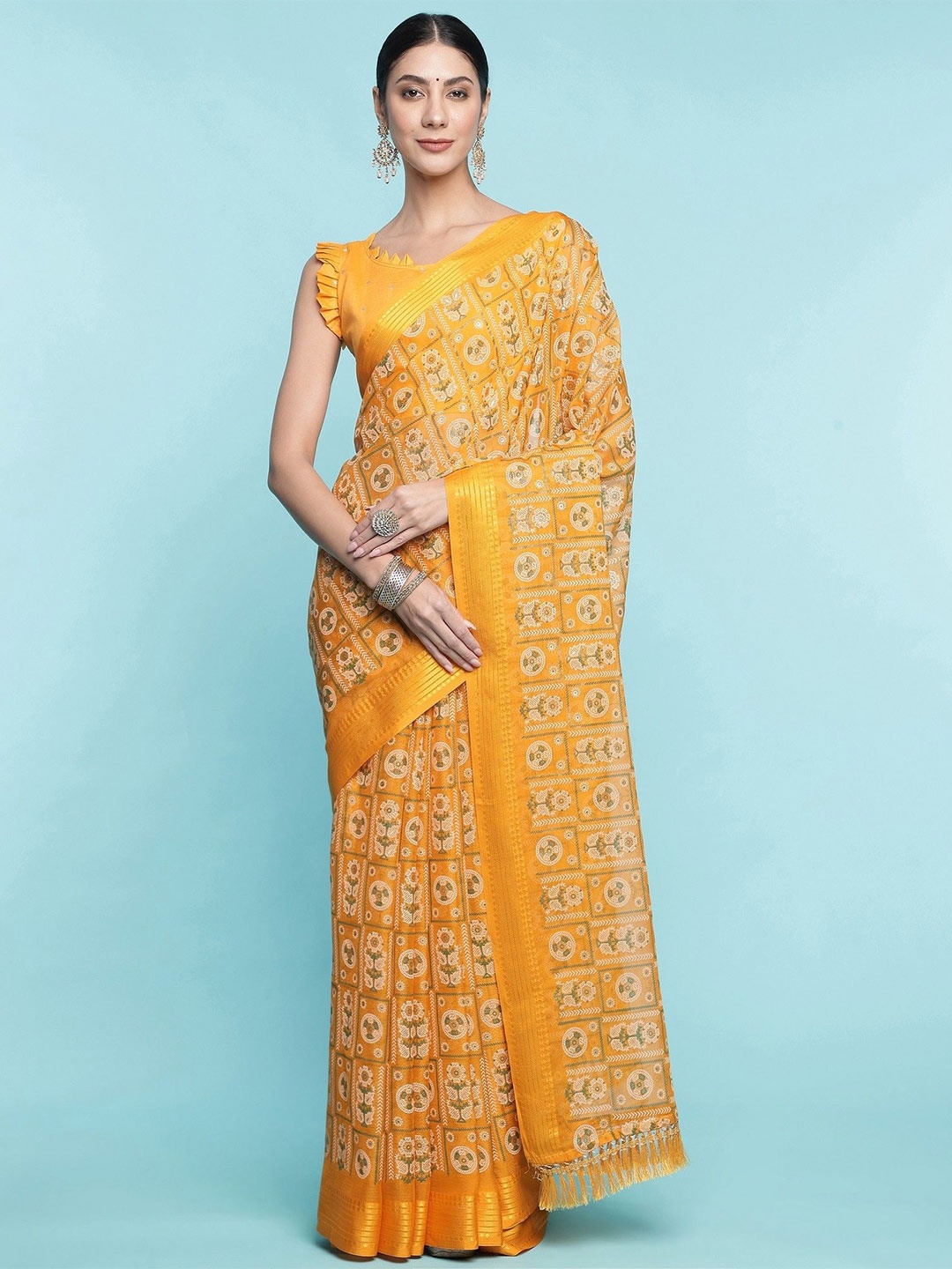 

DIVASTRI Ethnic Motifs Printed Zari Saree, Yellow