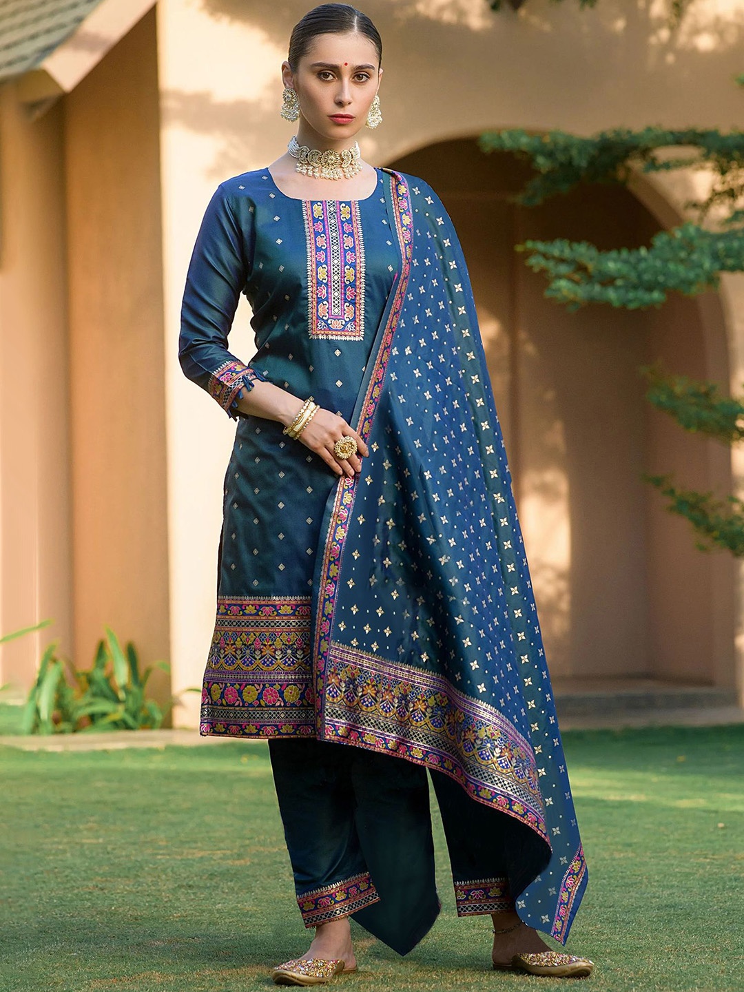 

Kedar Fab Ethnic Motifs Woven Design Jacquard Straight Kurta, Blue