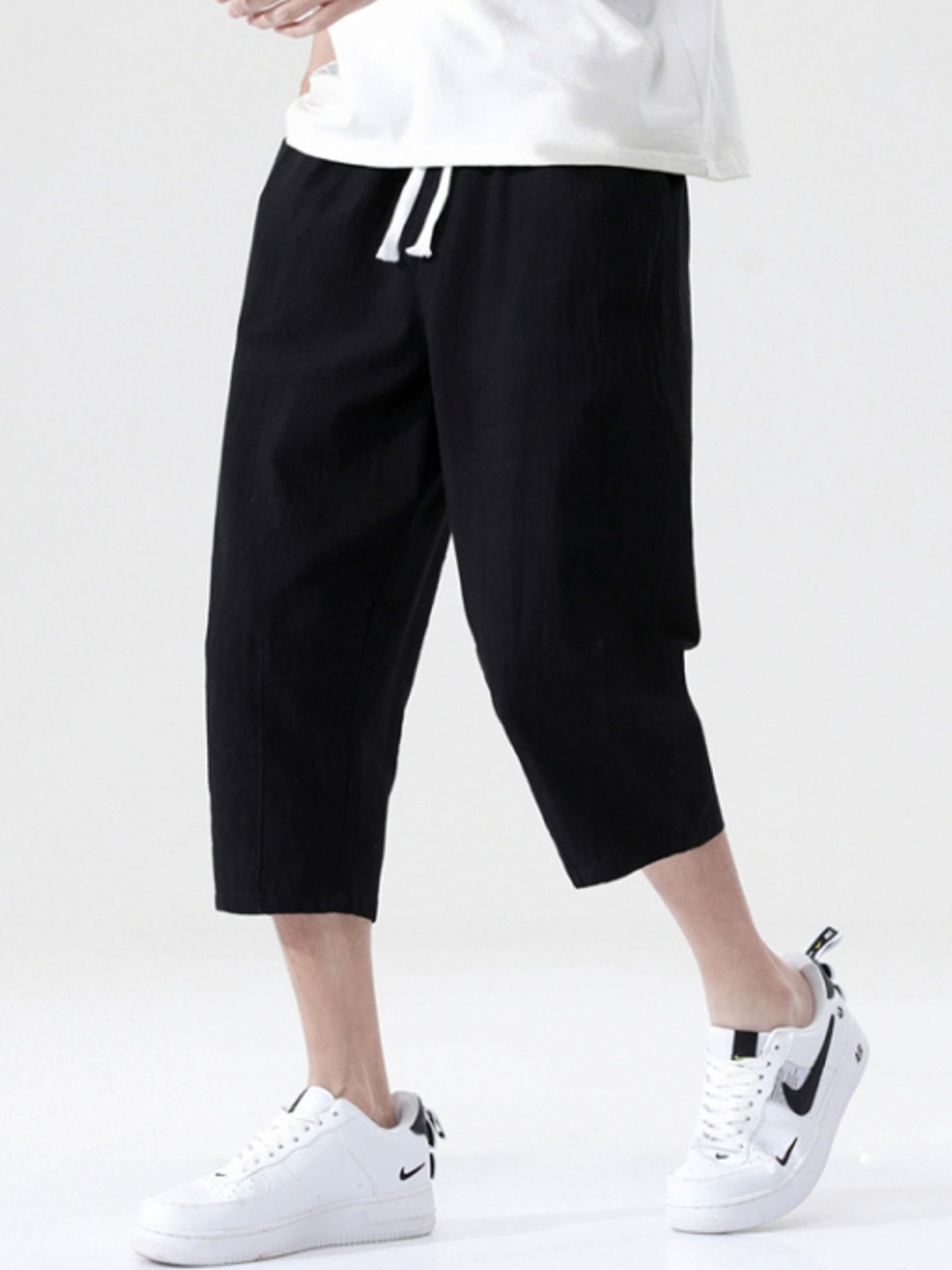 

StyleCast x Revolte Men Chinos Trousers, Black