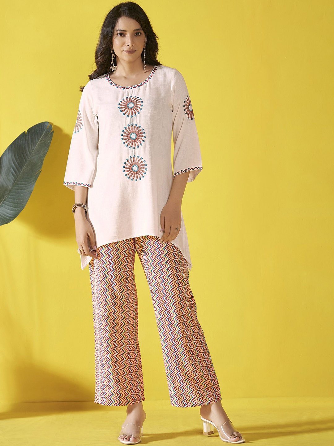 

Anouk Off White Embroidered Liva Top With Trousers