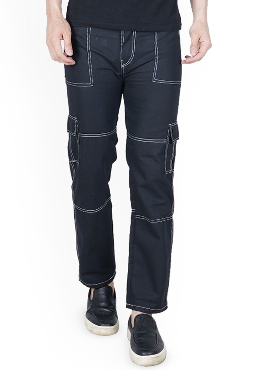 

LINARIA Men Classic Tapered Fit Highly Distressed Jeans, Black