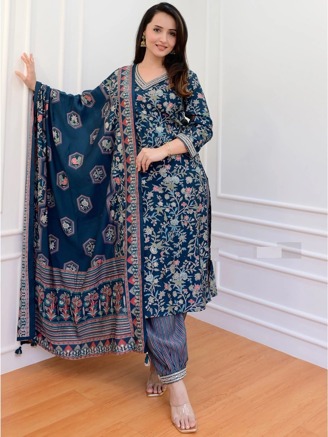 

KALINI Floral Printed Straight Kurta with Trousers & Dupatta, Navy blue