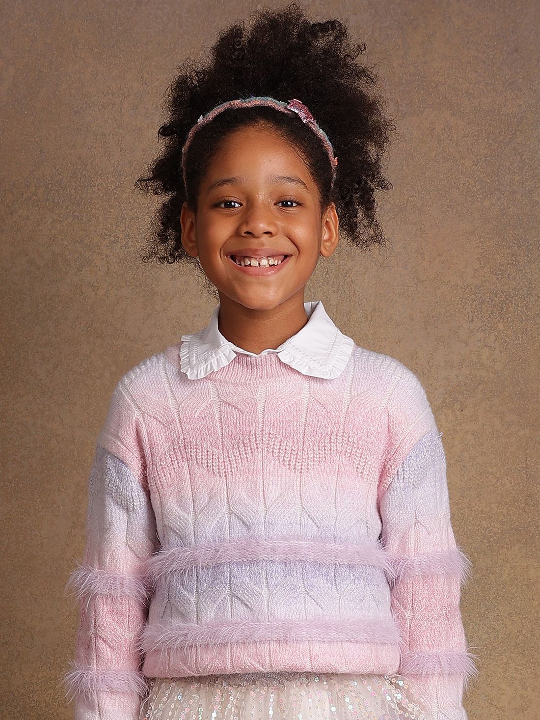 

One Friday Girls Pullover Sweaters, Pink