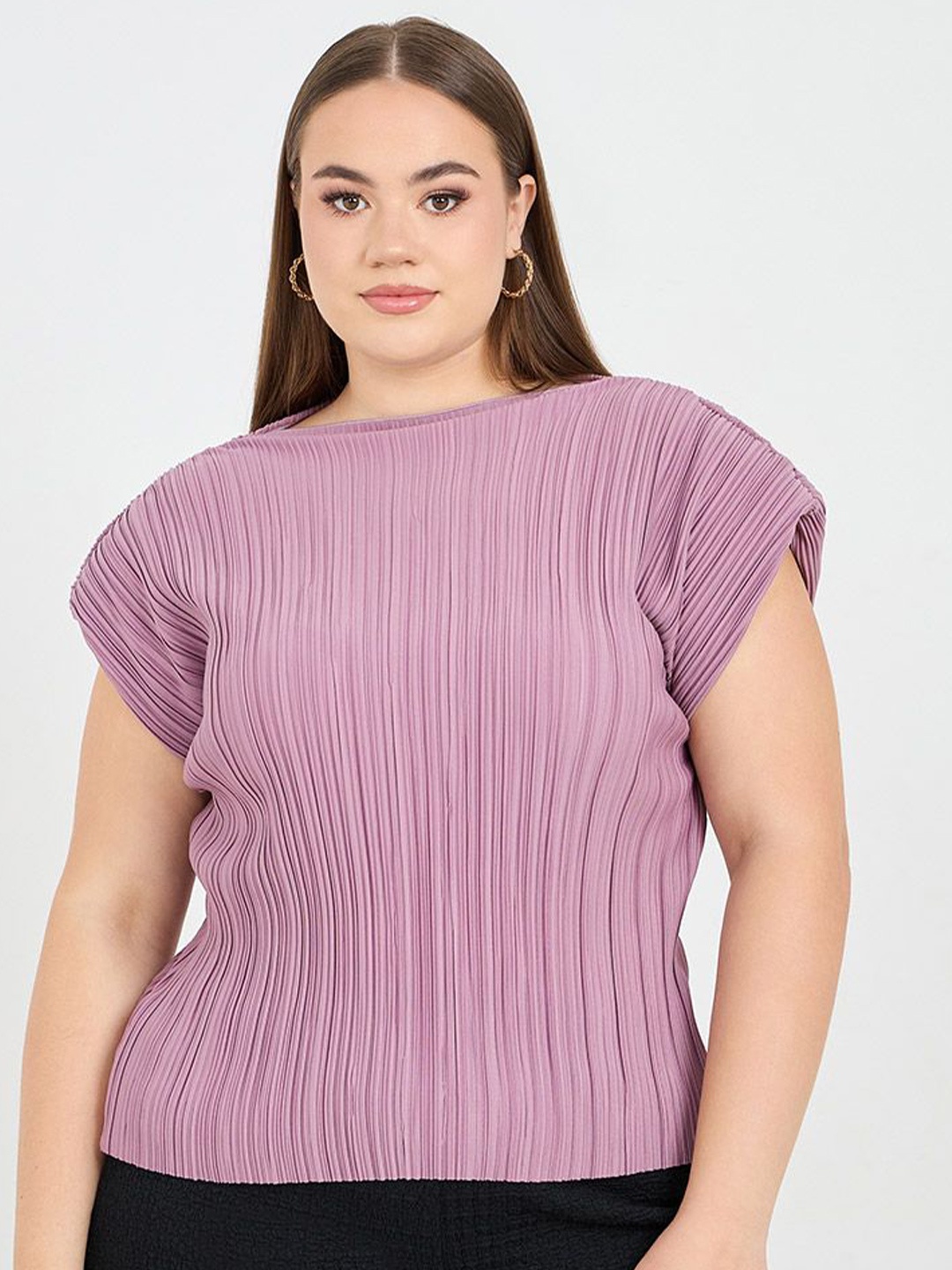 

Styli Women Plus Accordion Pleated Round Neck Top, Purple