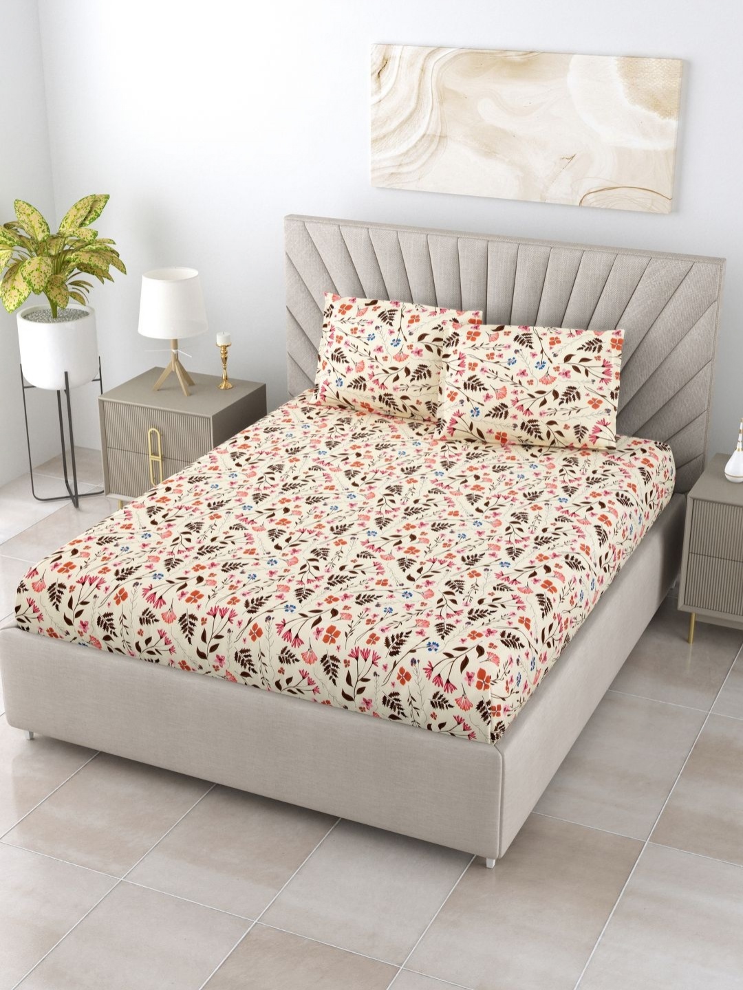 

BOMBAY DYEING Beige & Pink Floral 144 TC Cotton King Bedsheet Set-2.74 m x 2.74 m