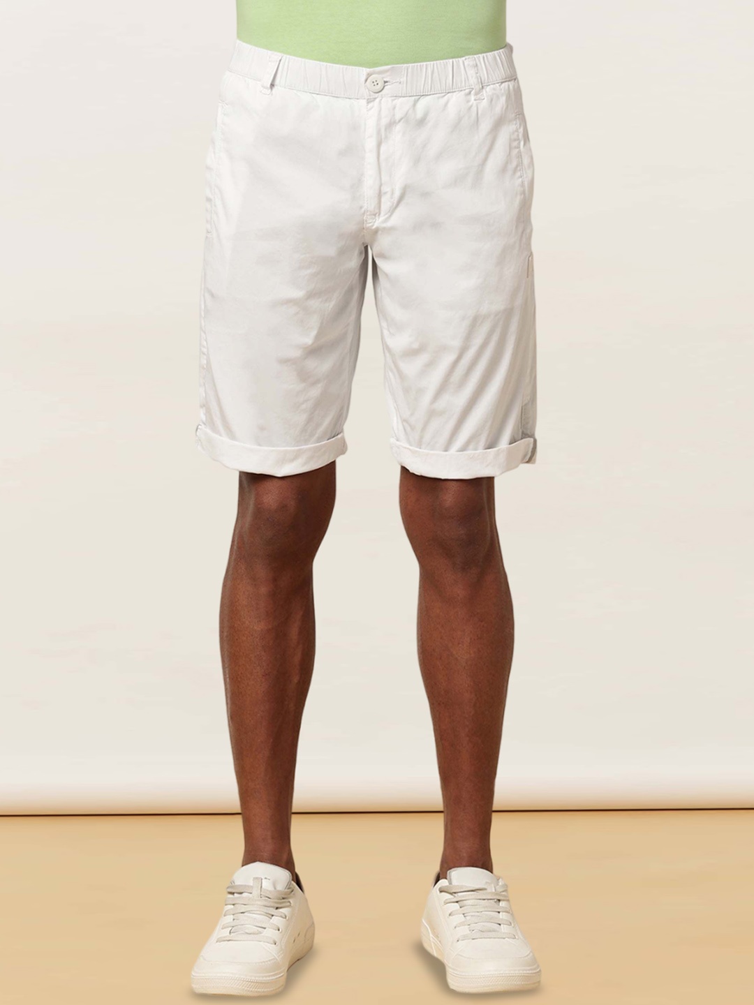 

beevee Men Shorts, White