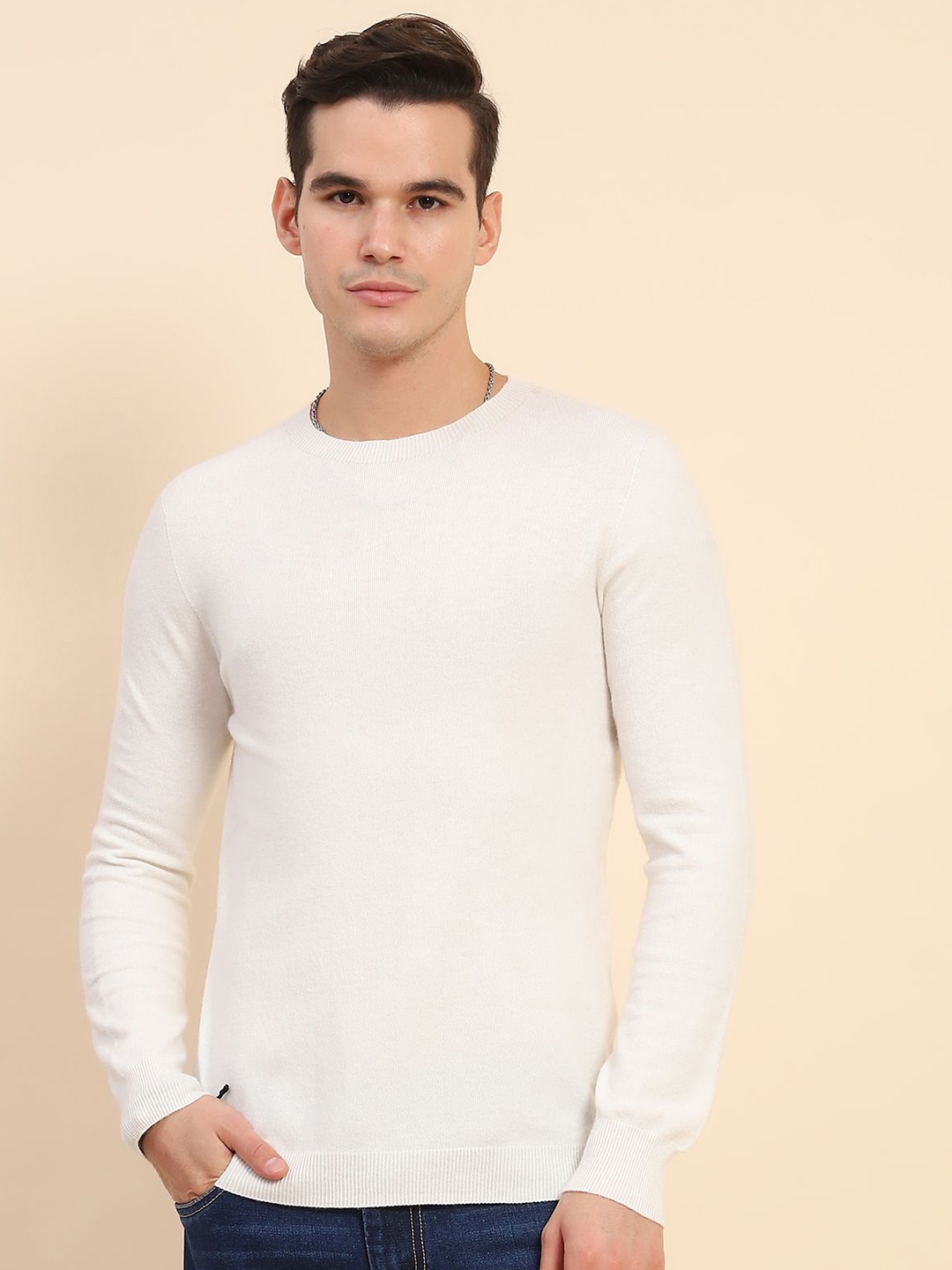 

Global Republic Men Round Neck Pullover, White