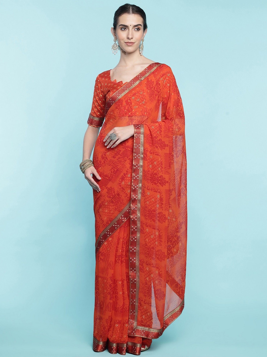 

DIVASTRI Ethnic Motifs Printed Saree, Orange