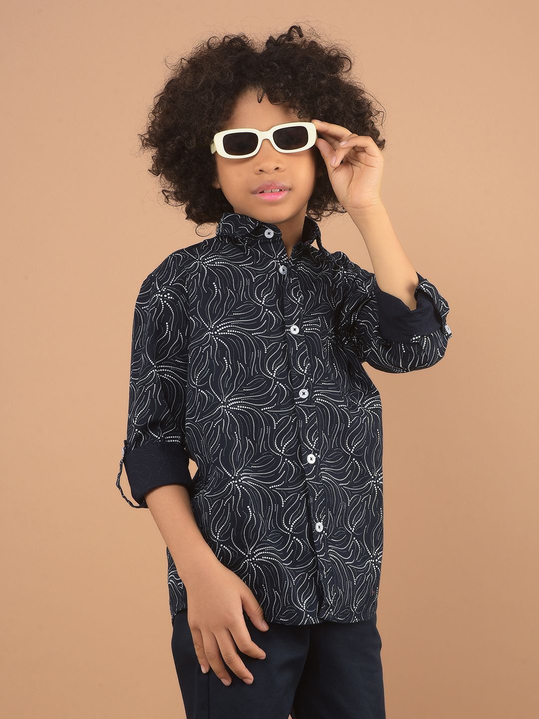 

Crimsoune Club Boys Classic Ethnic Motifs Printed Cotton Slim Fit Casual Shirt, Navy blue