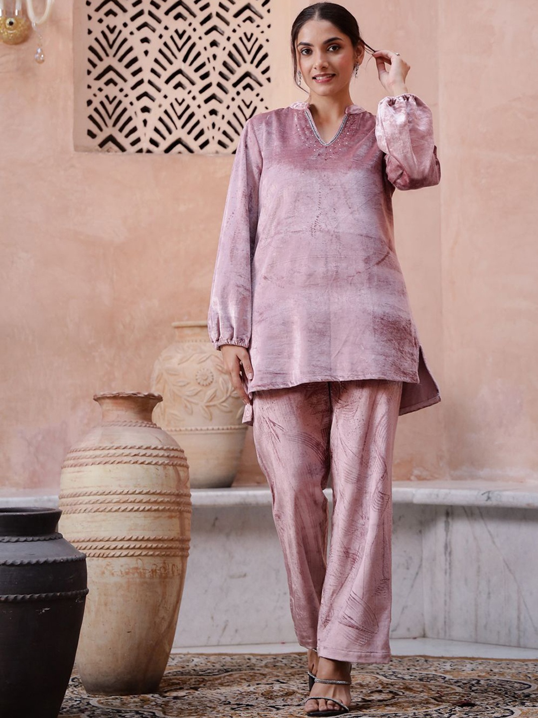 

Sangria Pink Mandarin Collar Tunic & Trousers