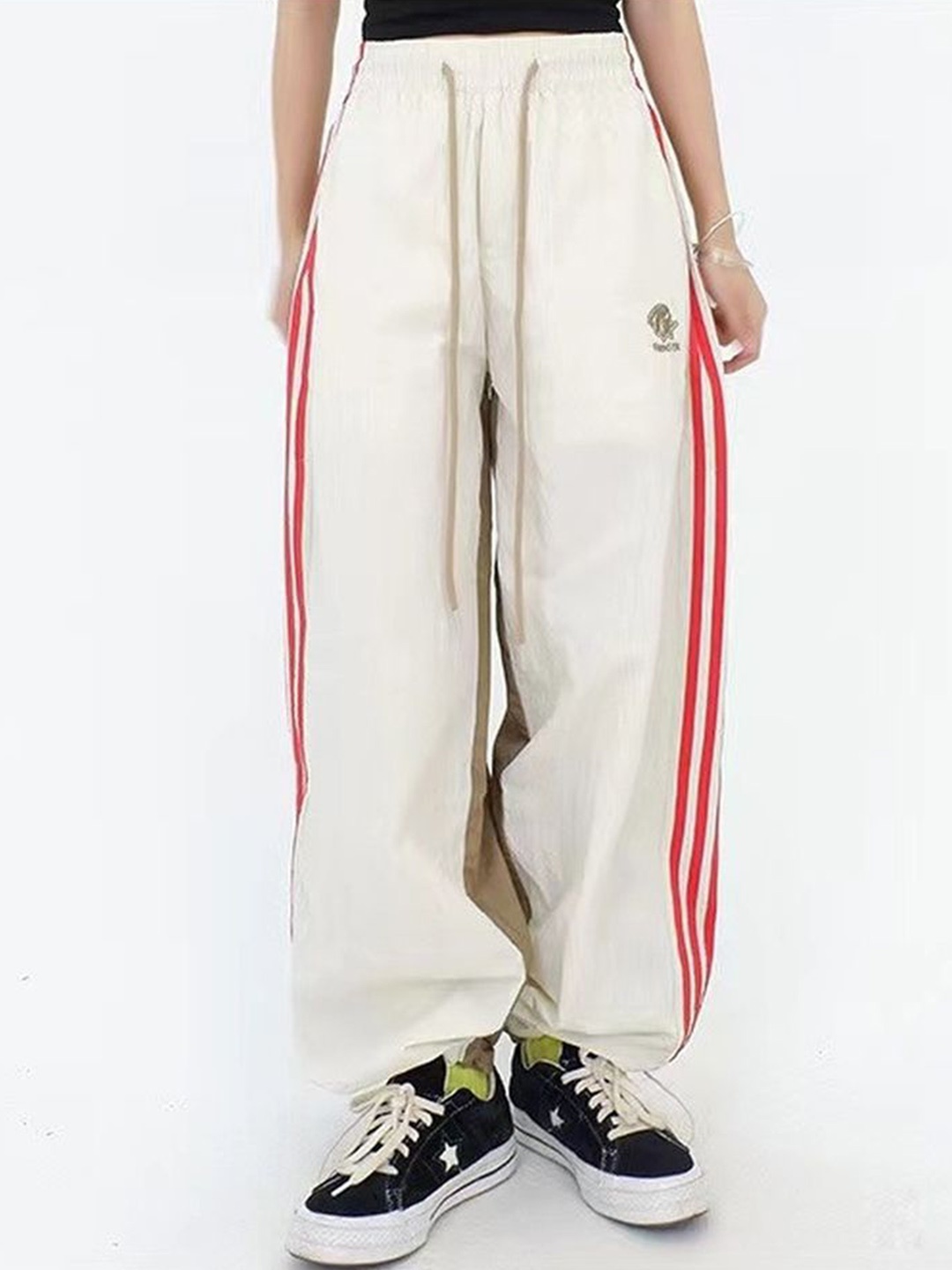 

LULU & SKY Women Loose Fit High-Rise Joggers Trousers, White