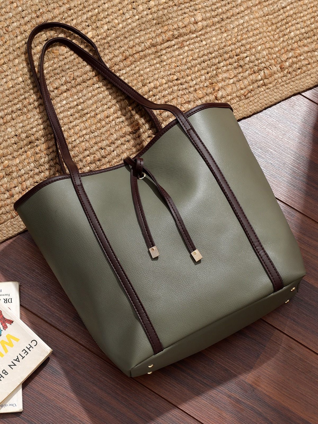 

LEGAL BRIBE PU Half Moon Tote Bag, Green