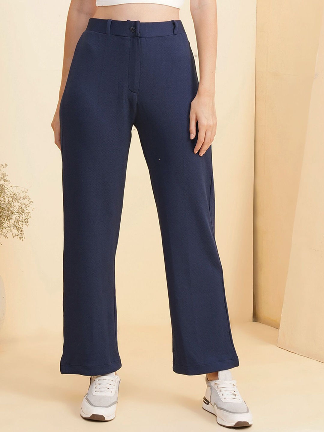 

Fbella Women Relaxed Straight Leg Straight Fit Wrinkle Free Trousers, Navy blue