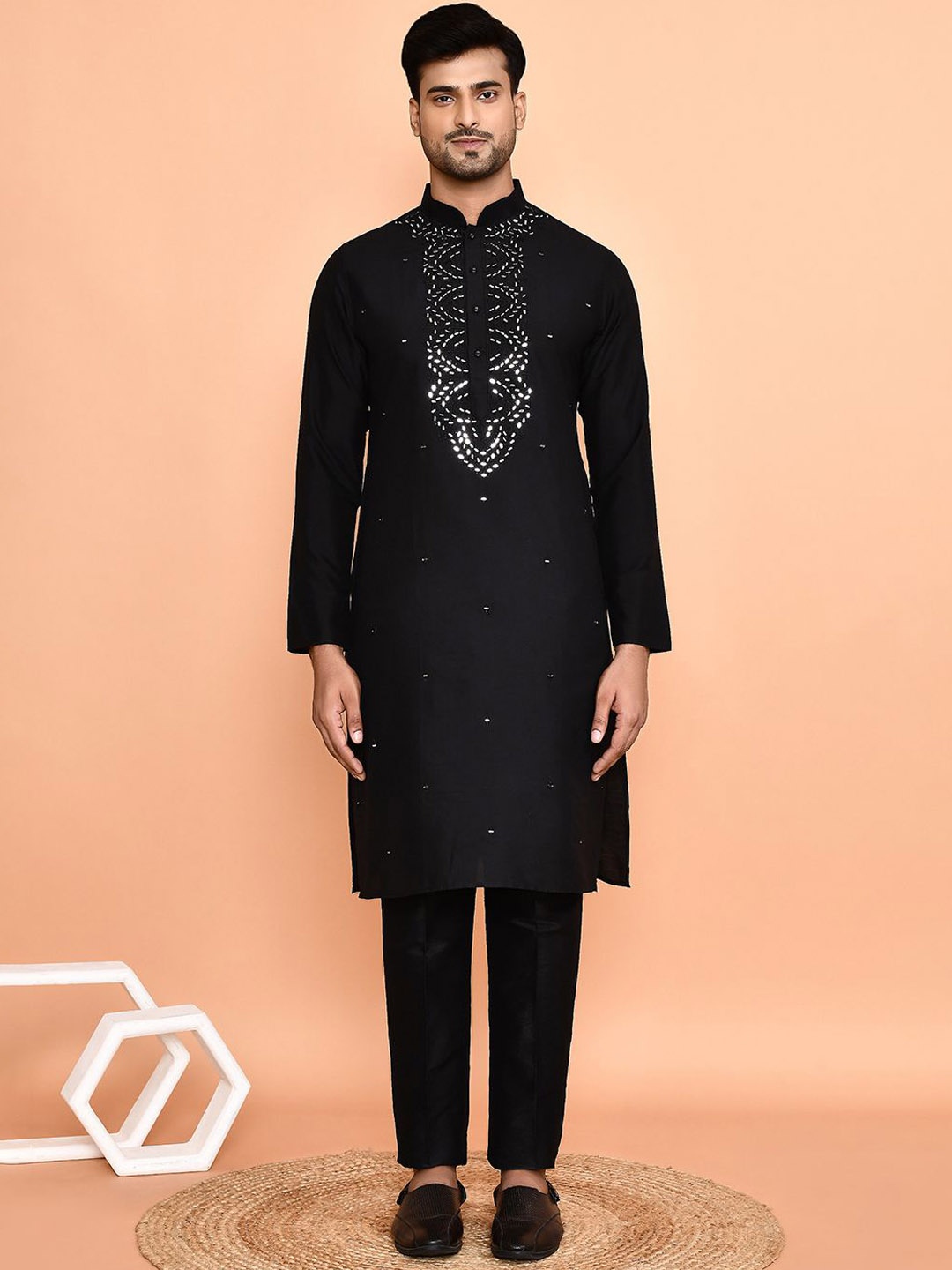 

Arihant Rai Sinha Ethnic Motifs Embroidered Mirror Work Kurta With Trouser, Black