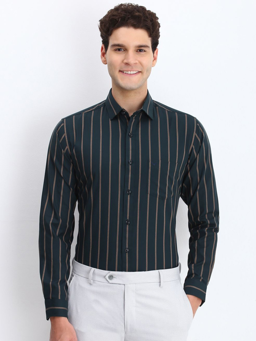 

Allen Solly Men Spread Collar Vertical Striped Cotton Slim Fit Formal Shirt, Green