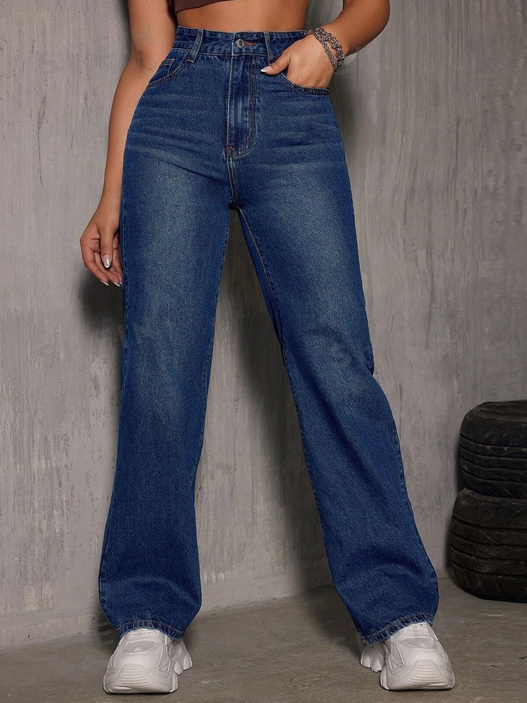 

FNOCKS Women Clean Look Classic Heavy Fade Boyfriend Fit Jeans, Blue