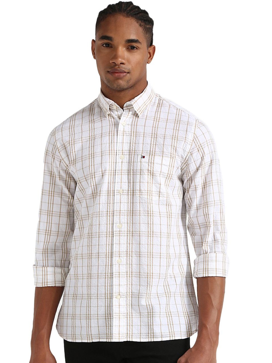 

Tommy Hilfiger Men Spread Collar Tartan Checked Cotton Slim Fit Casual Shirt, White