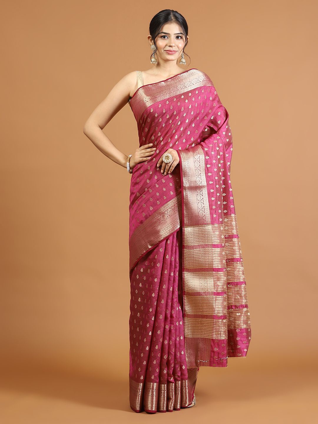 

Meena Bazaar Woven Design Zari Saree, Magenta