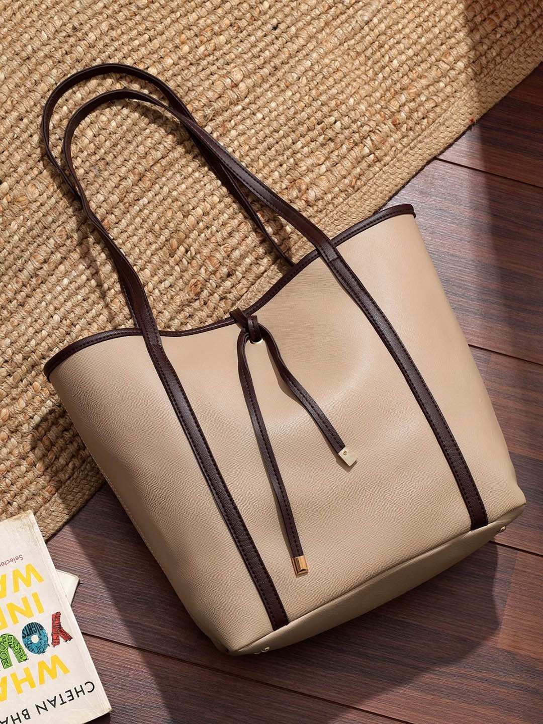 

LEGAL BRIBE Women Solid Shopper Tote Bag, Nude