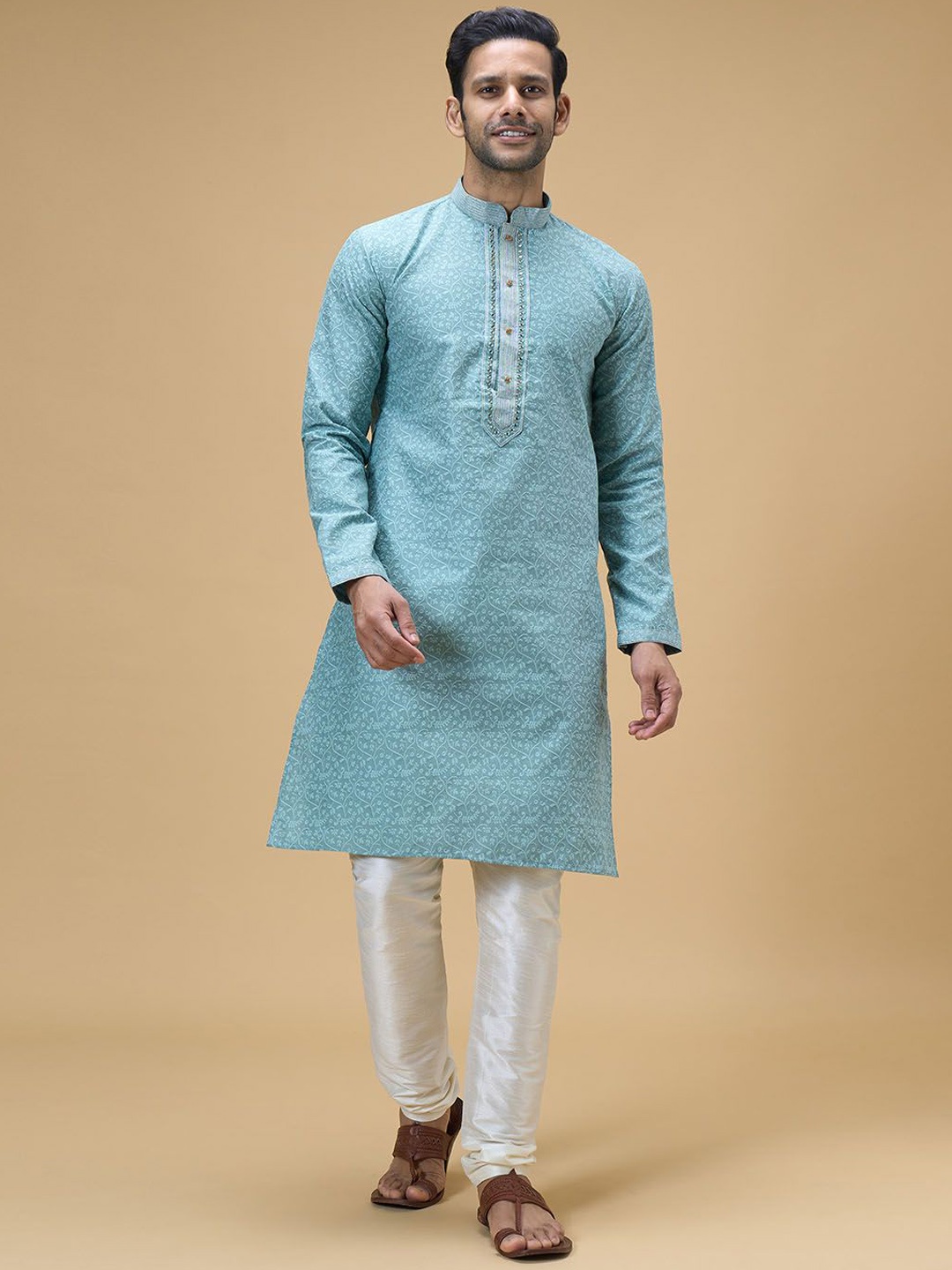 

Arihant Rai Sinha Floral Embroidered Mandarin Collar Straight Kurta With Churidar, Blue