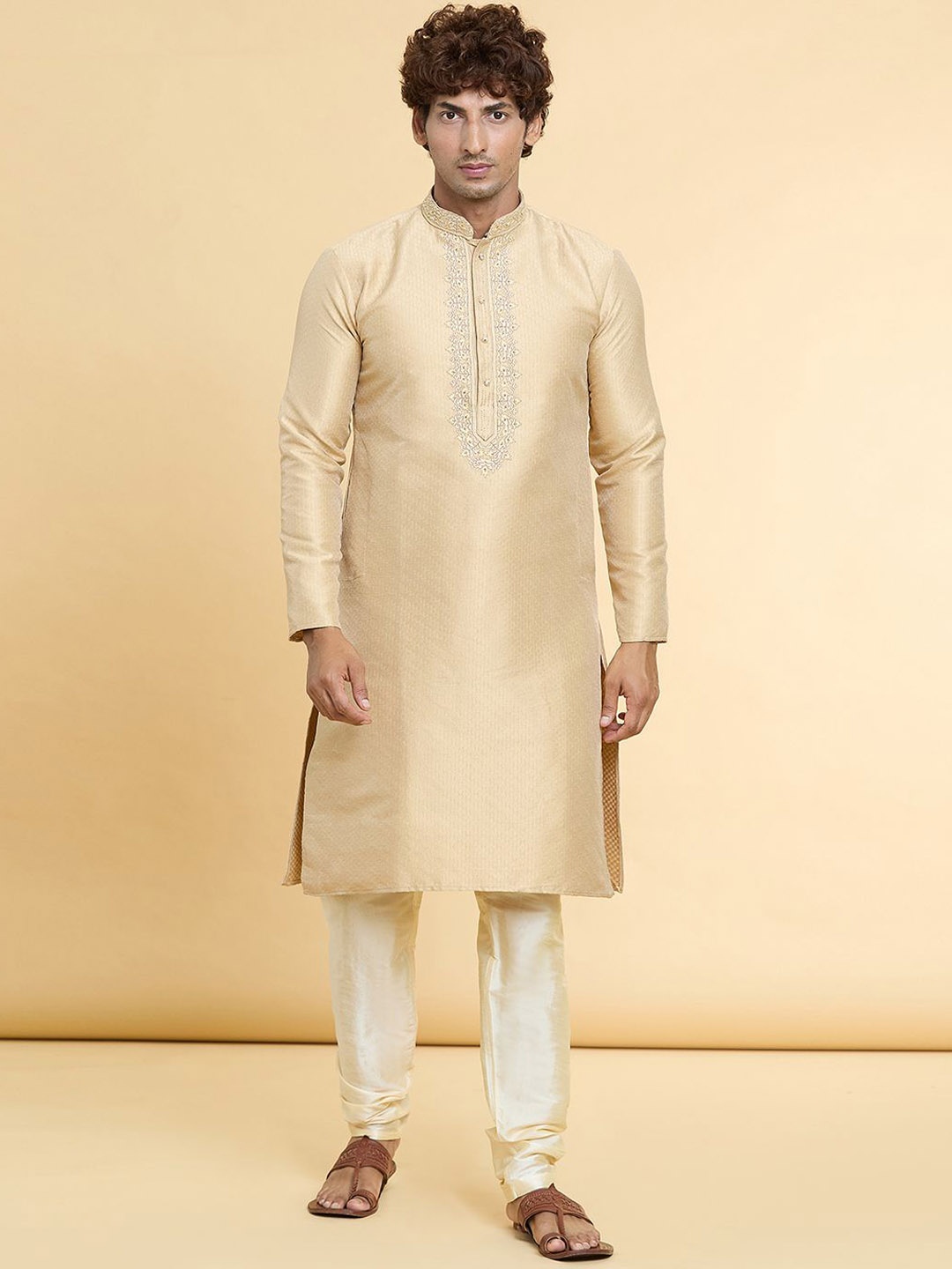 

Arihant Rai Sinha Floral Woven Design Straight Kurta with Pyjamas, Gold