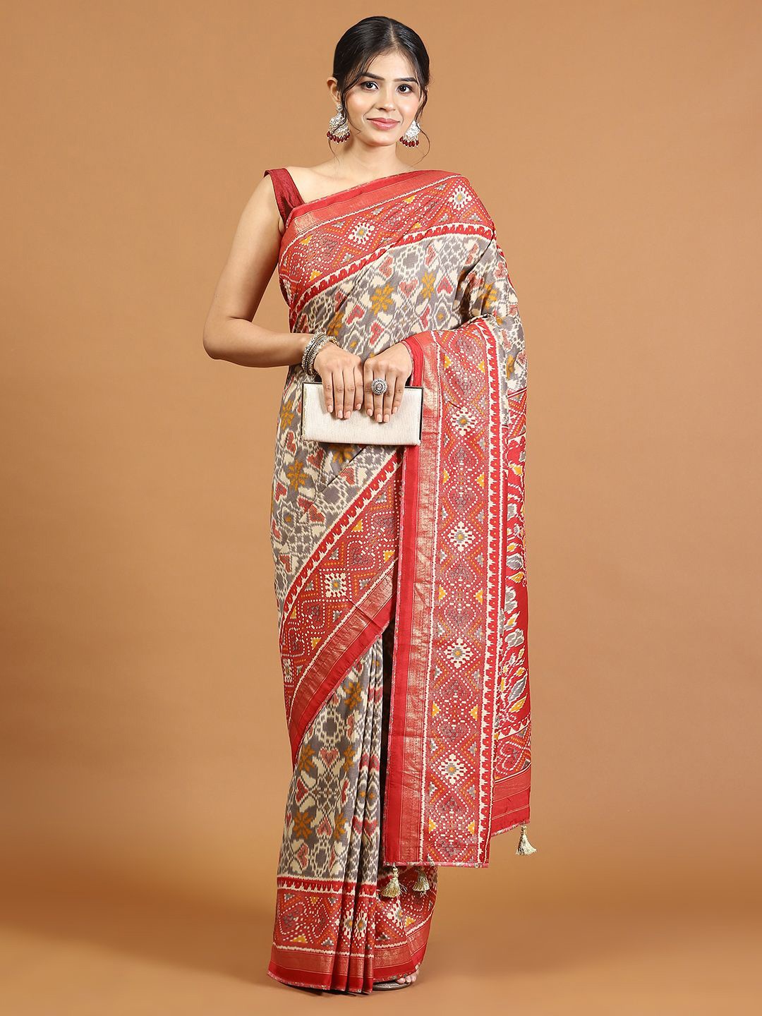 

Meena Bazaar Ethnic Motifs Printed Zari Saree, Grey